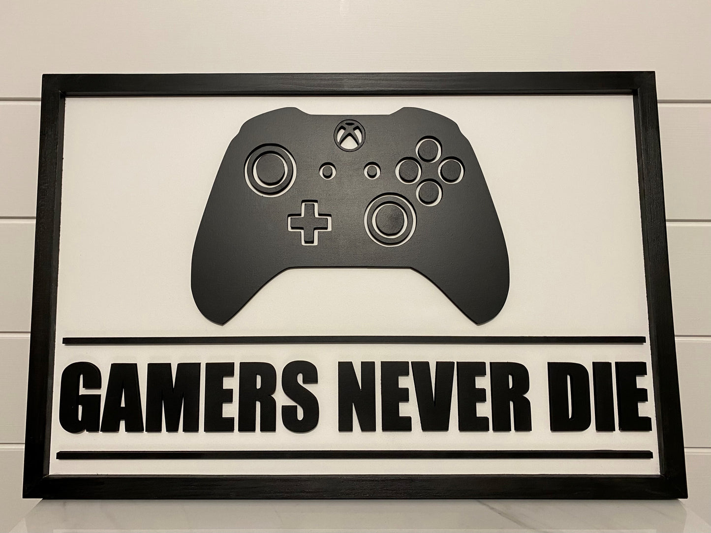 "Gamers Never Die" Xbox Controller Framed Wall Art
