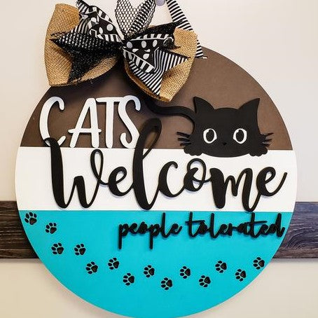 "Cats Welcome" 15" Round
